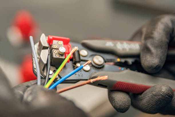 Best Electrical Troubleshooting Services  in Evadale, TX